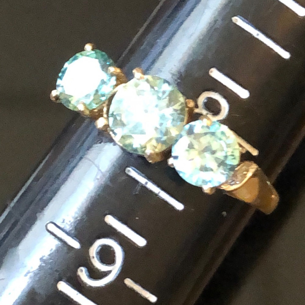10k Moissanite Ring Size 8